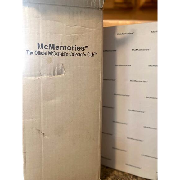 Mcdonald's McMemories Doll Ashton Drake You Deserve Break Today Collectible NRFB - Picture 7 of 10